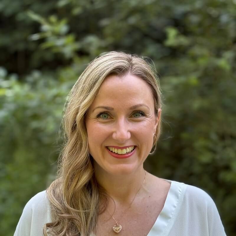 Gabriella Gmeiner, Mentorin für bewusste Frauen und Eltern